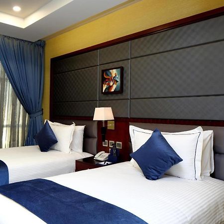 Intour Al Khafji Hotel Bagian luar foto