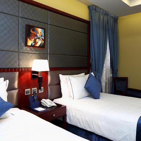 Intour Al Khafji Hotel Bagian luar foto