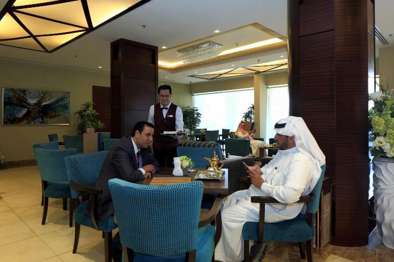 Intour Al Khafji Hotel Bagian luar foto
