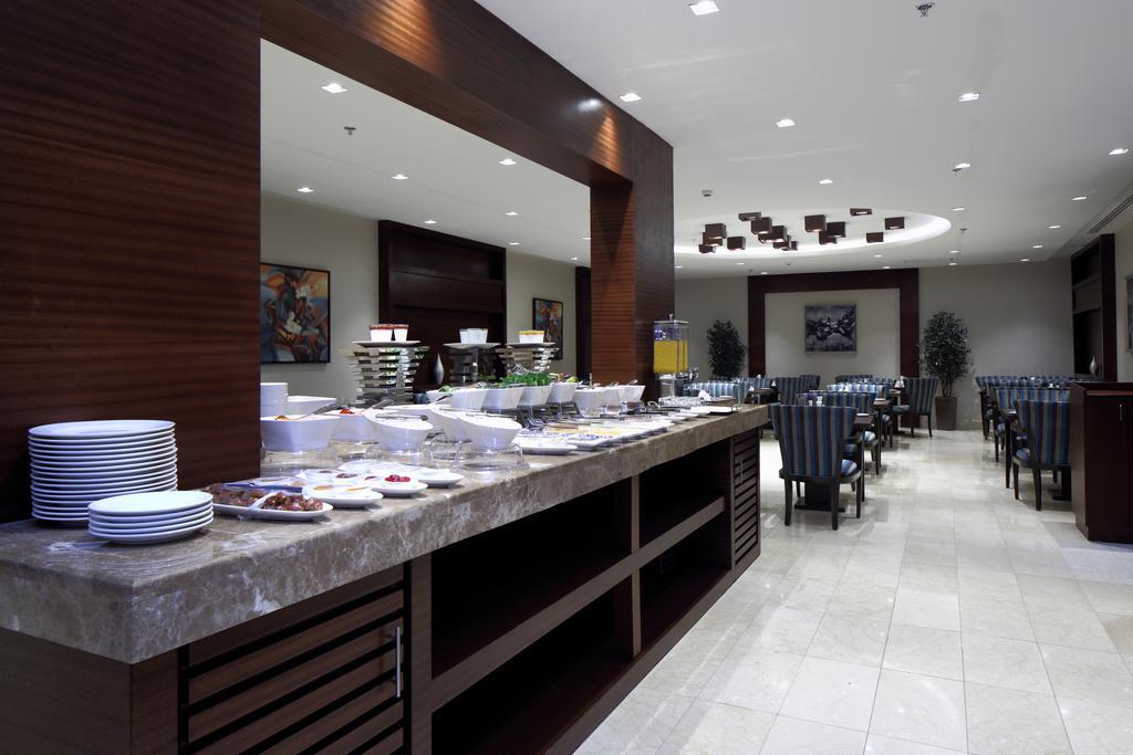 Intour Al Khafji Hotel Bagian luar foto