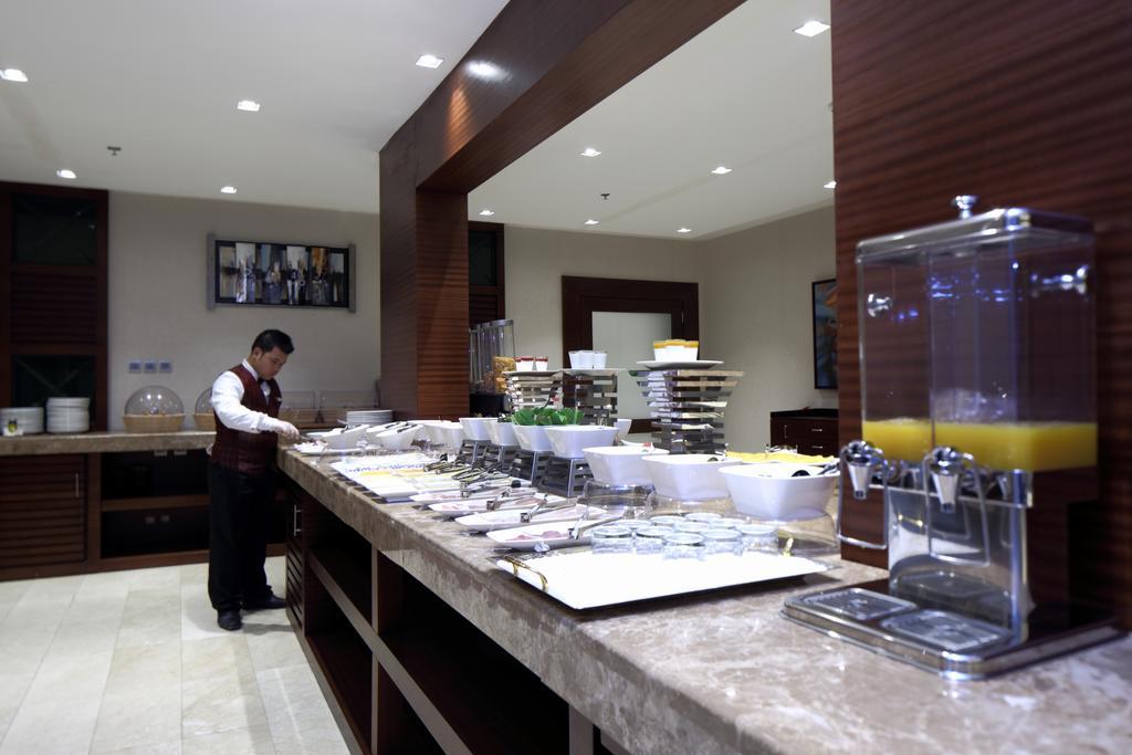 Intour Al Khafji Hotel Bagian luar foto
